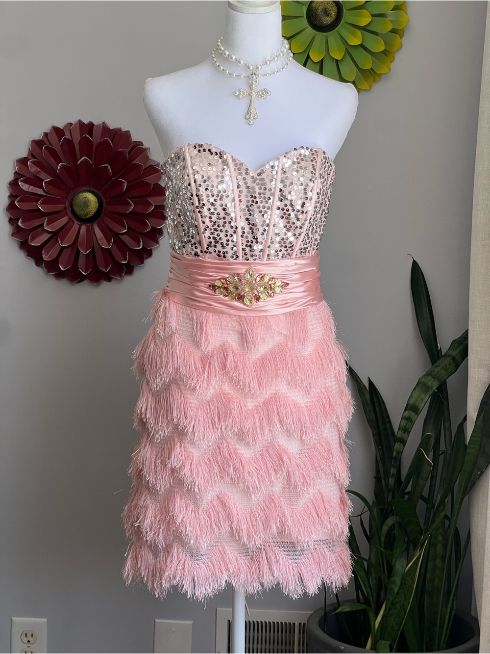 Nina Canacci Pink Sequin Fringe Flapper Dress Size 4 Strapless Prom Cocktail